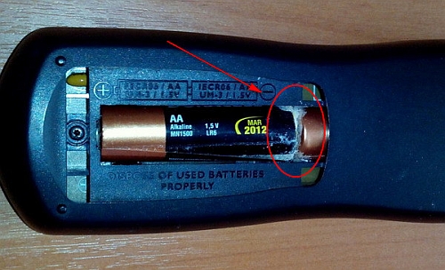 Неиспраный элемент питания пульта